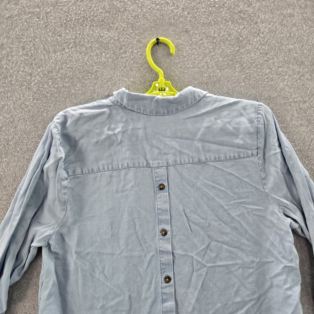 J. Jill Women Button Up Shirt M Blue Denim Collared Front Pullover - Picture 7 of 9